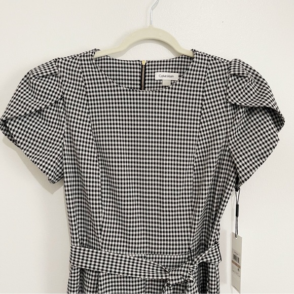 NWT Calvin Klein Tulip Sleeve Gingham Pattern Jumpsuit Tie Waist Pockets Size 12 - Picture 6 of 14